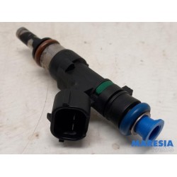 Renault - Clio - Injector (petrol injection)