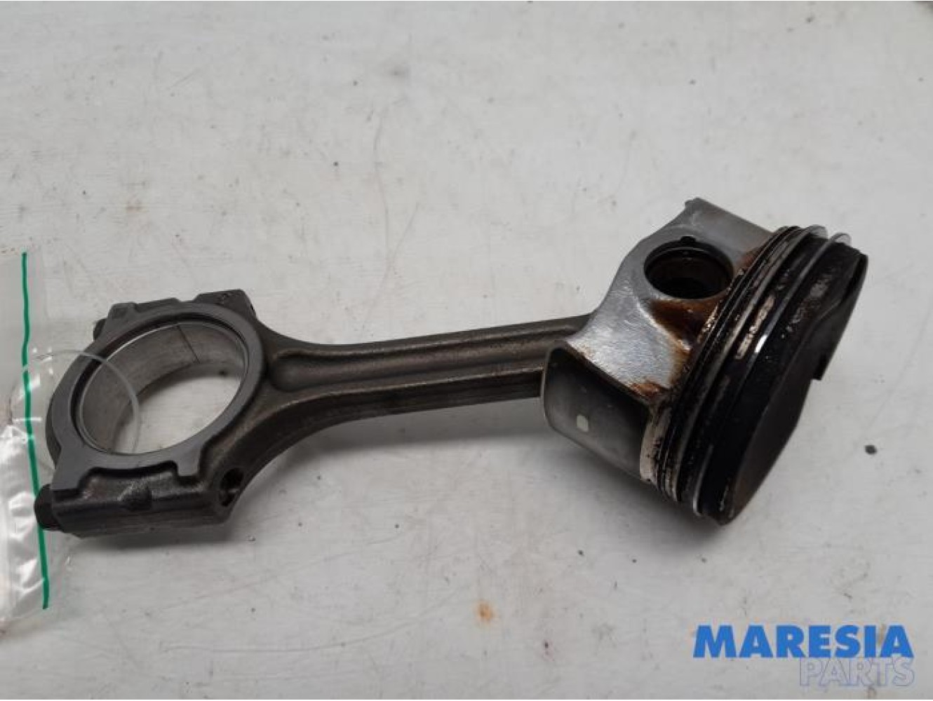 Renault - Clio - Connecting rod