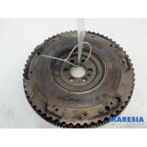 Renault - Clio - Flywheel