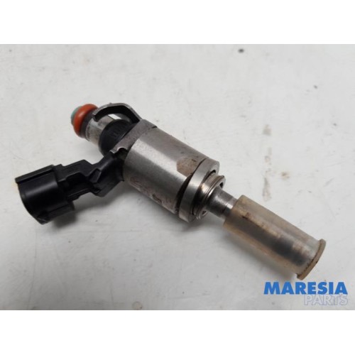 Renault - Captur - Injector (petrol injection)