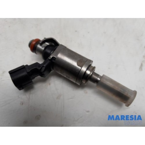 Renault - Captur - Injector (petrol injection)