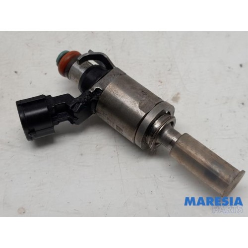 Renault - Captur - Injector (petrol injection)