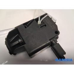 Citroen - C4 Grand Picasso - Tank flap lock motor