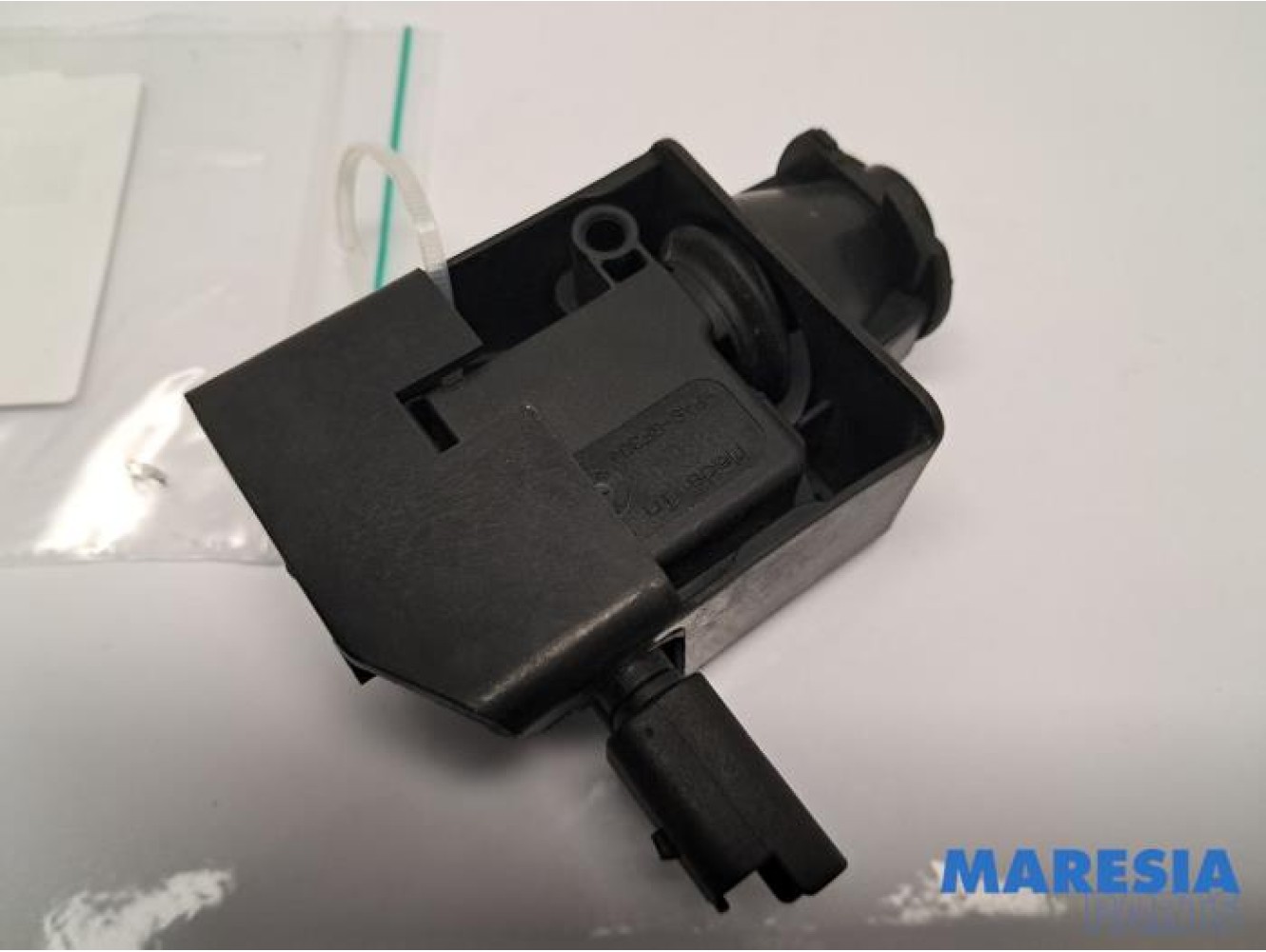Citroen - C4 Grand Picasso - Tank flap lock motor