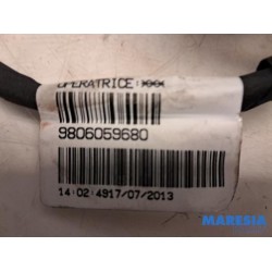 Citroen - C4 Grand Picasso - Prise USB