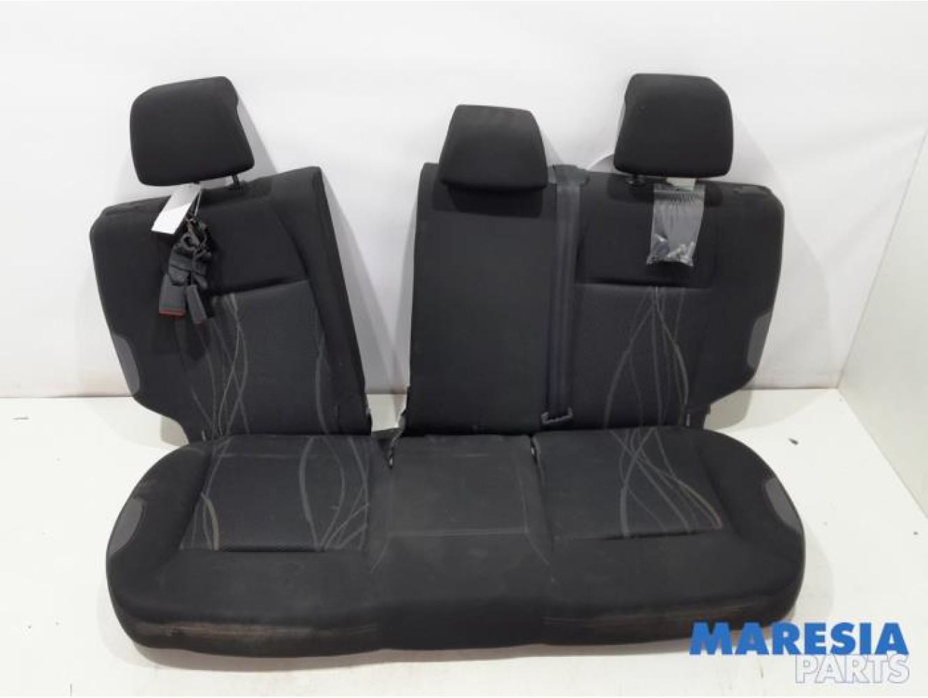 Peugeot - 208 - Rear bench seat