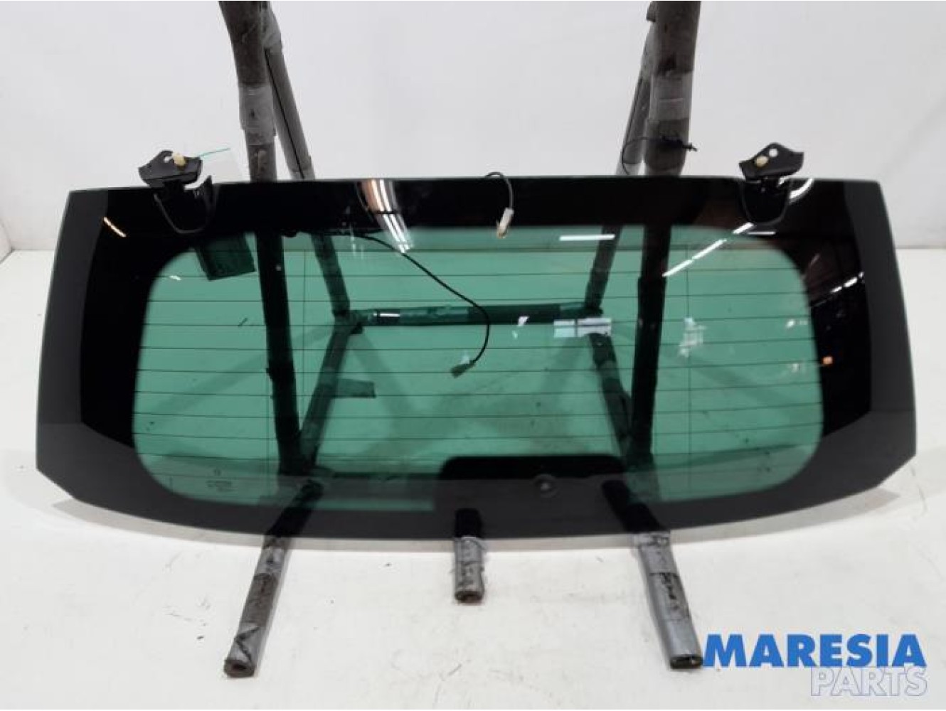 Peugeot - 207 - Rear window