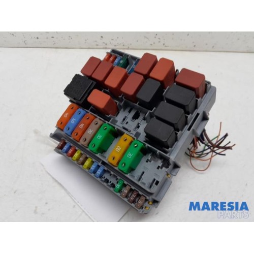 Fiat - 500 - Fuse box