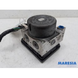 Peugeot - 208 - ABS pump