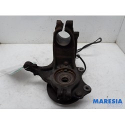 Peugeot - 208 - Fusee links-voor