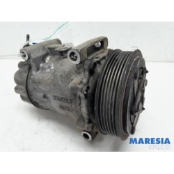Peugeot - 208 - Air conditioning pump