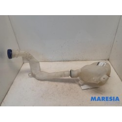 Peugeot - 208 - Front windscreen washer reservoir