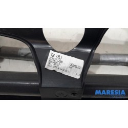 Peugeot - 3008 - Sliding headliner mechanism