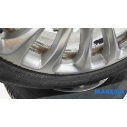Fiat - 500 - Sportvelgenset + banden