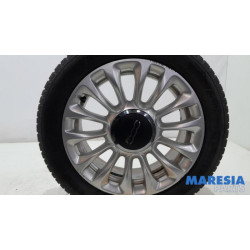 Fiat - 500 - Sportvelgenset + banden
