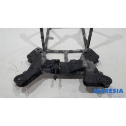 Peugeot - 208 - Subframe