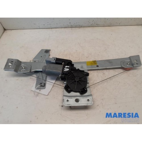 Peugeot - 207 - Rear door window mechanism 4-door, left