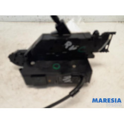 Peugeot - 207 - Front door lock mechanism 4-door, right