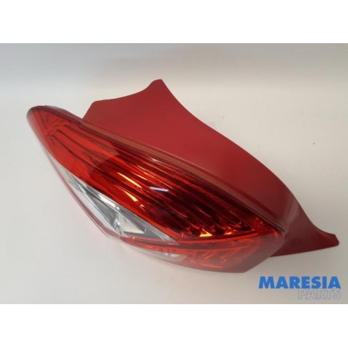 Peugeot - 208 - Achterlicht links