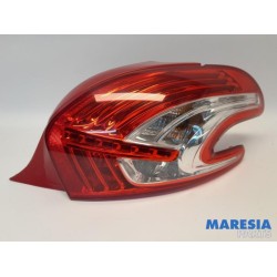 Peugeot - 208 - Taillight, right