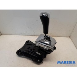 Peugeot - 208 - Automatic gear selector
