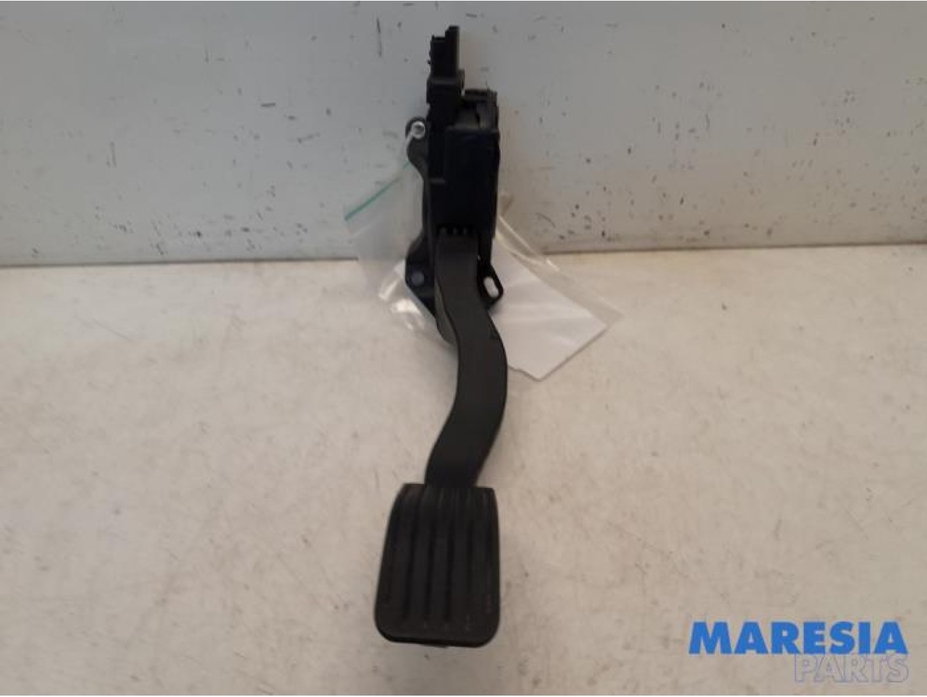 Peugeot - 208 - Accelerator pedal