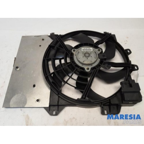 Peugeot - 208 - Fan motor