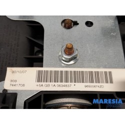 Peugeot - 207 - Airbag links (Stuur)