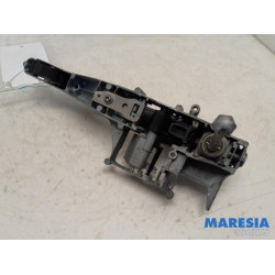 Peugeot - 208 - Door handle 4-door, front left