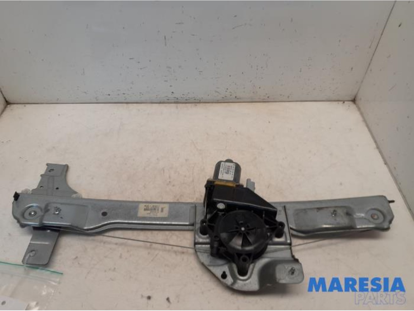 Peugeot - 208 - Window mechanism 4-door, front right
