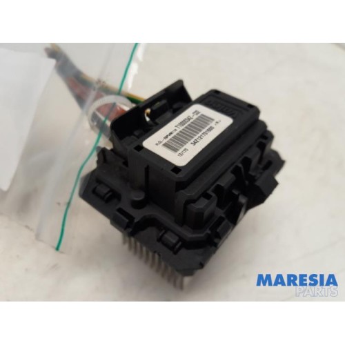 Peugeot - 208 - Heater resistor