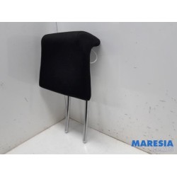 Peugeot - 207 - Headrest