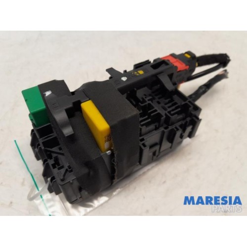 Peugeot - 208 - Fuse box