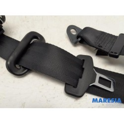 Peugeot - 208 - Rear seatbelt, right