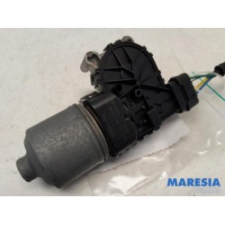 Peugeot - 208 - Front wiper motor