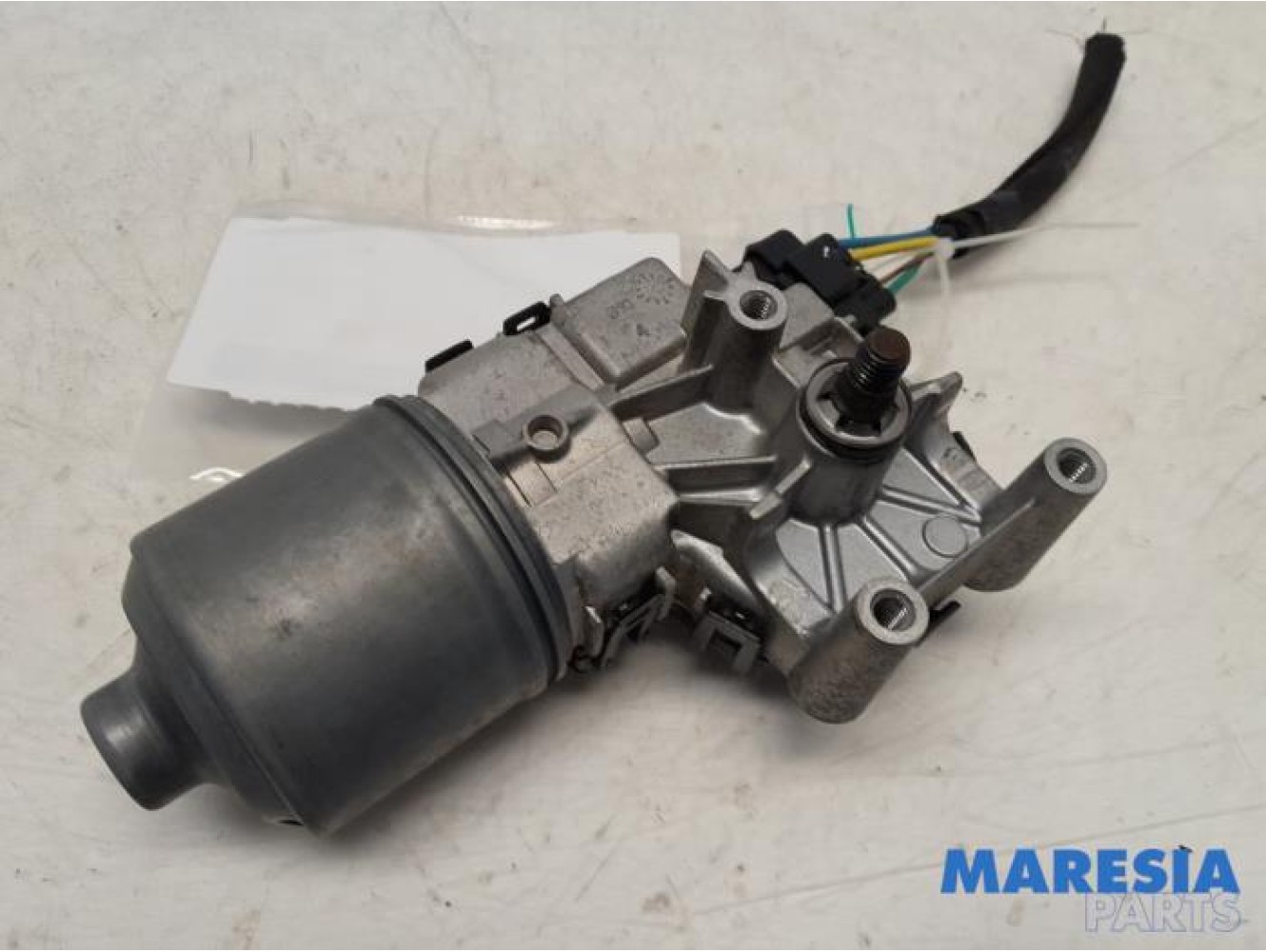 Peugeot - 208 - Front wiper motor