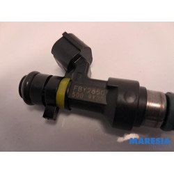 Renault - Scenic - Injector (petrol injection)