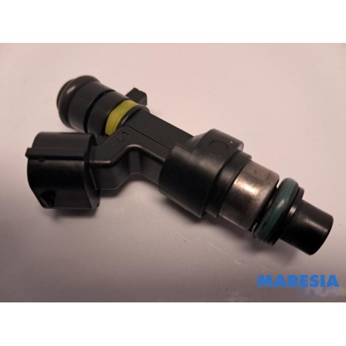 Renault - Scenic - Injector (petrol injection)