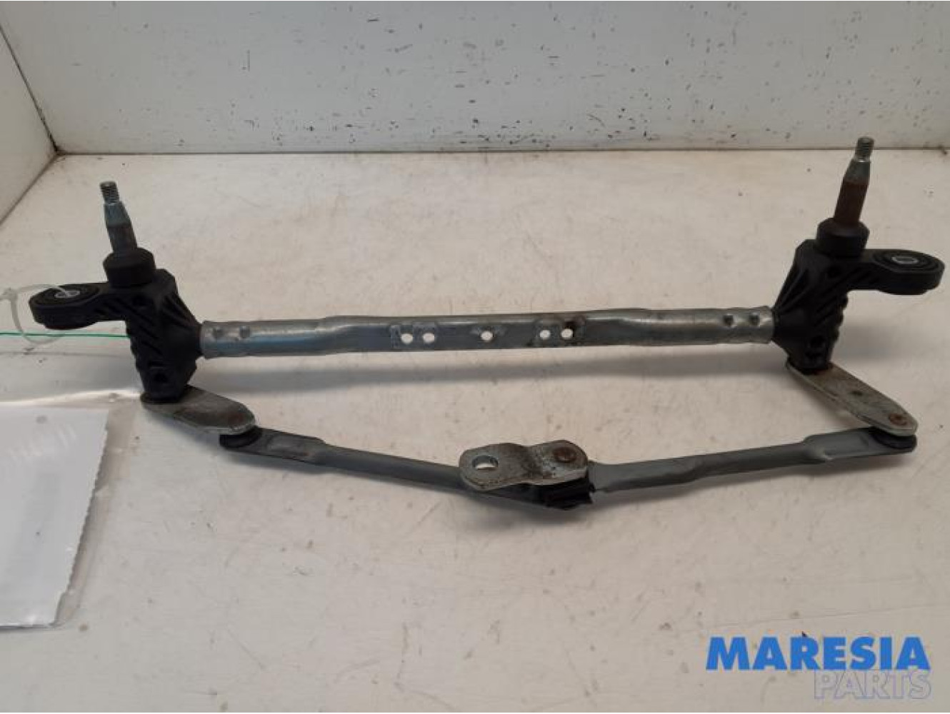 Fiat - 500 - Wiper mechanism