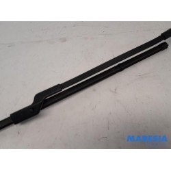 Citroen - C4 Grand Picasso - Front wiper arm
