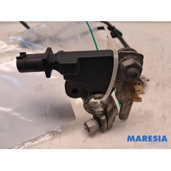 Citroen - C4 Grand Picasso - Battery sensor
