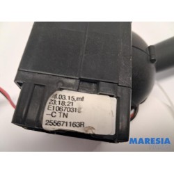 Renault - Clio - Light switch