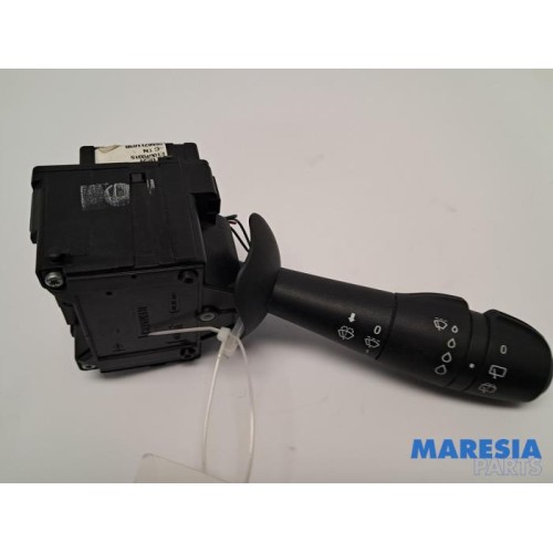 Renault - Clio - Wiper switch