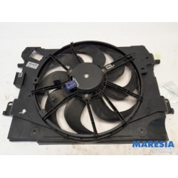 Renault - Clio - Kühlgebläse Motor