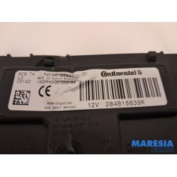 Renault - Clio - Engine management computer