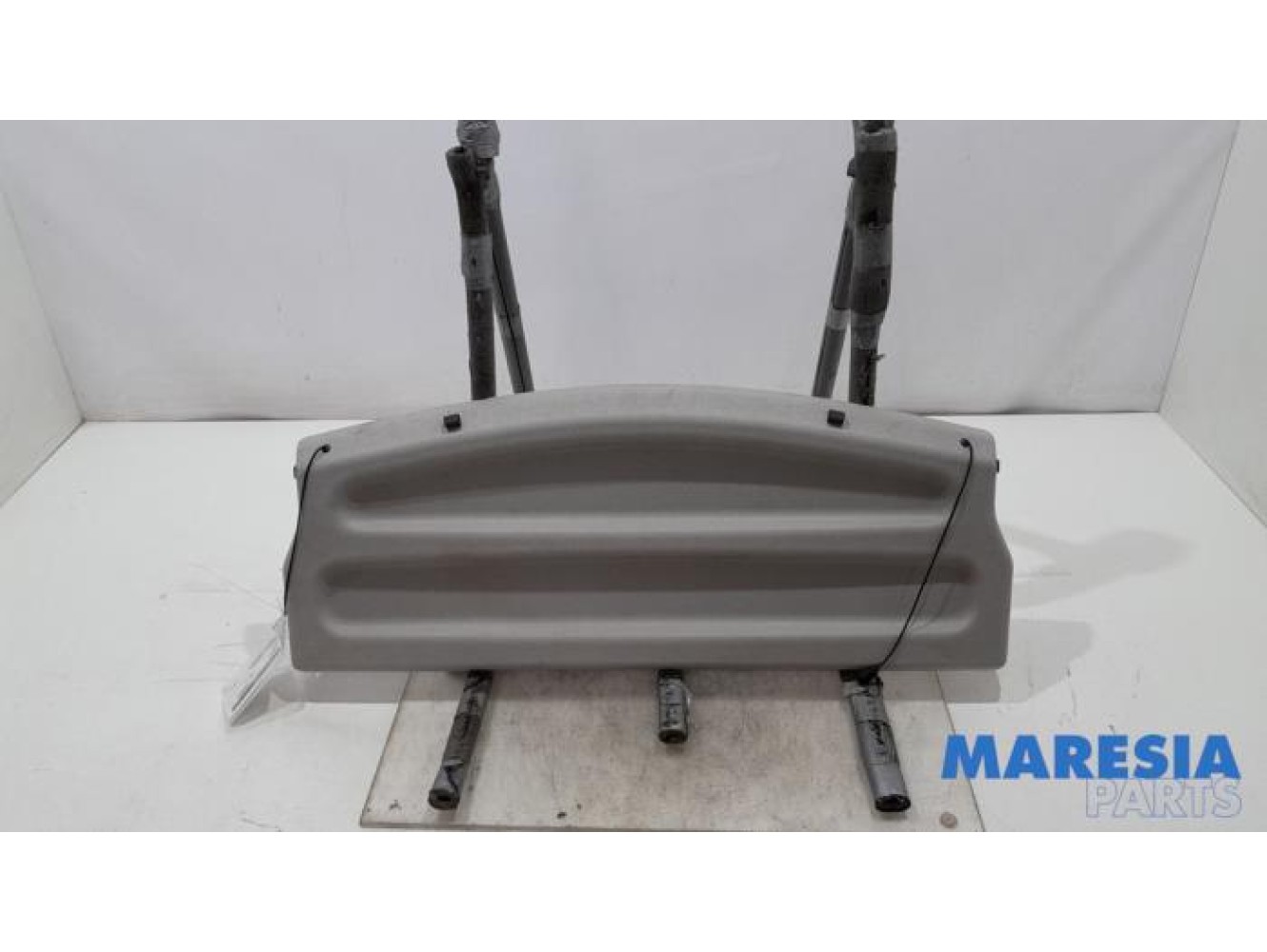 Renault - ZOE - Parcel shelf