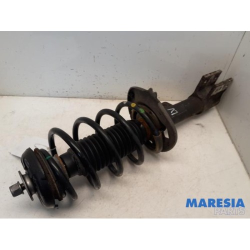 Peugeot - 3008 - Front shock absorber rod, left