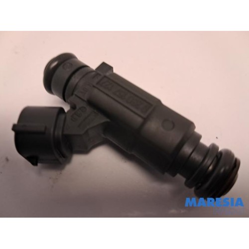 Peugeot - 208 - Injector (petrol injection)
