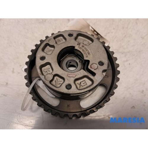 Citroen - C4 Cactus - Camshaft sprocket