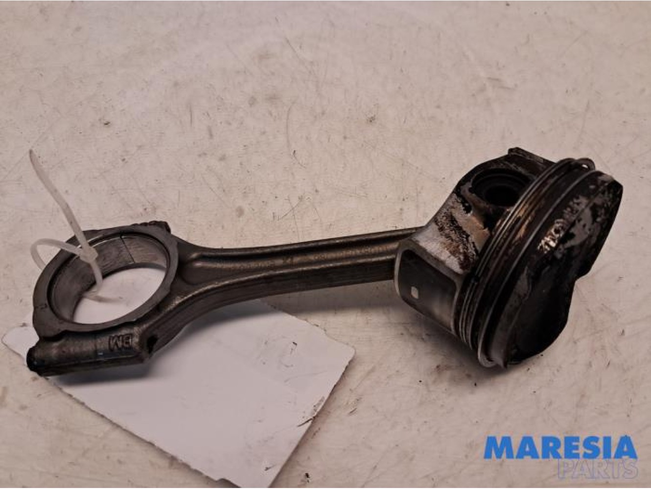Citroen - C4 Cactus - Connecting rod